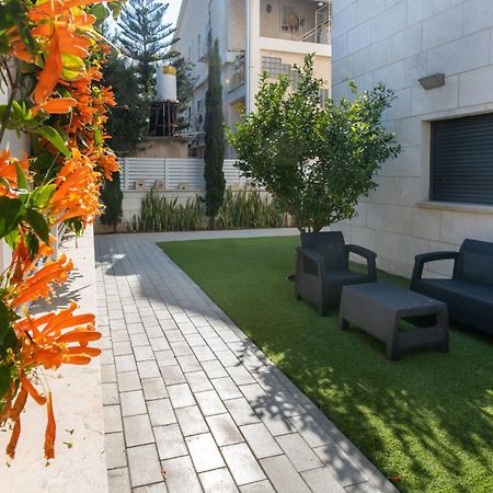 Balfour Sea View City Center Nahariya Exterior photo