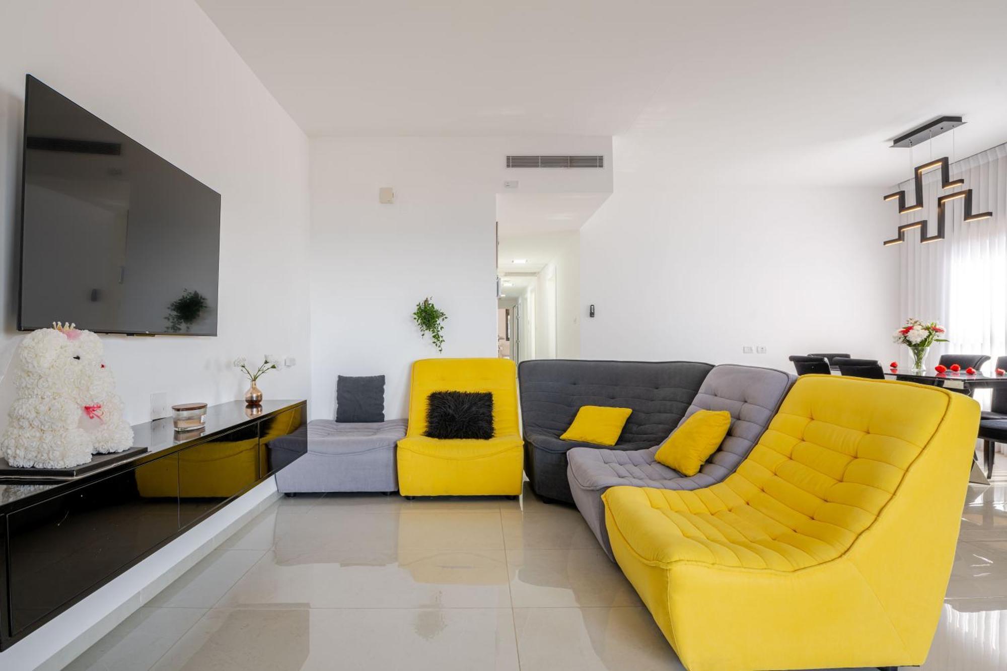 Balfour Sea View City Center Nahariya Exterior photo