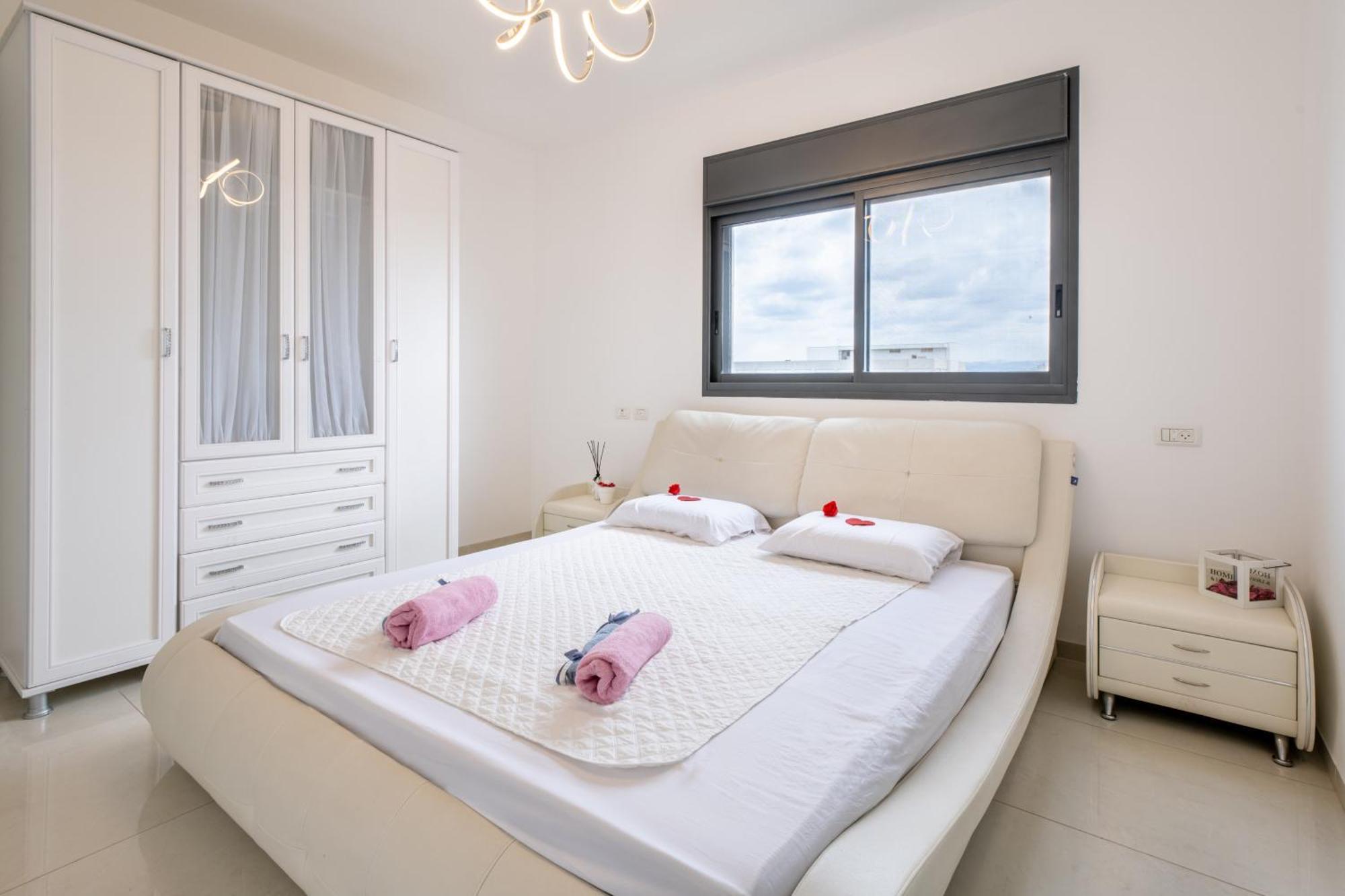 Balfour Sea View City Center Nahariya Exterior photo
